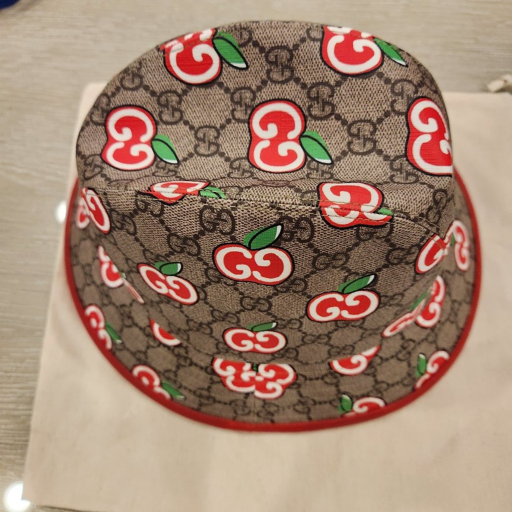 Gucci hat